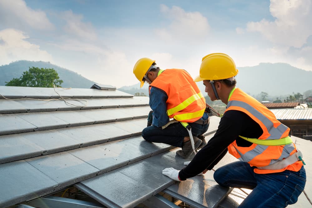 roof repair in Vail AZ